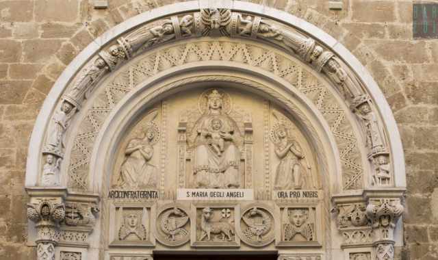  Santa Maria degli Angeli: la chiesa che ricorda l'arrivo di San Francesco a Bari